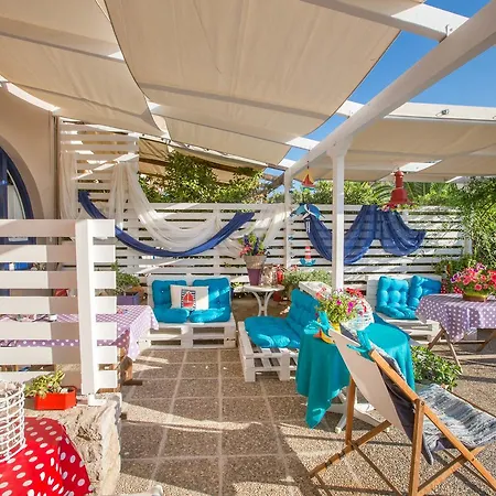 Anastasias Apartments Iria Extérieur photo