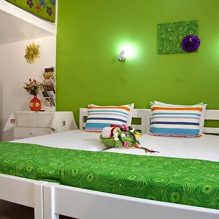 Anastasias Apartments Iria Extérieur photo